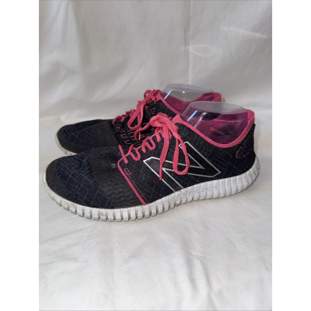 NEW‎ BALANCE 730 Training Running Shoes Sneakers Womens US Size 11 Black Pink